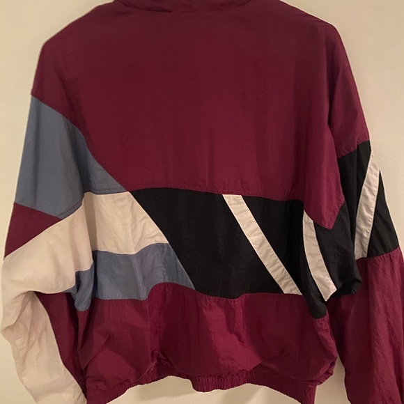 Nike Windbreaker - Picture 3 of 4